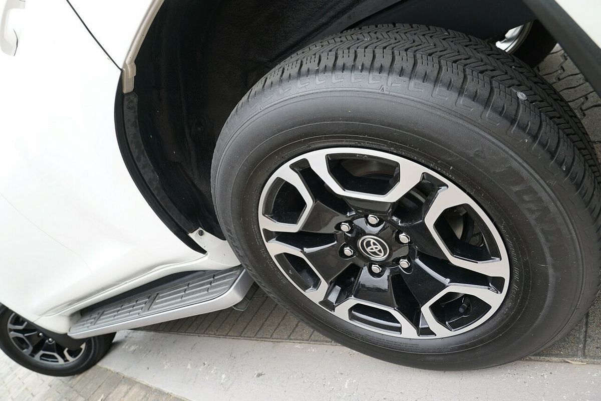 2017 Toyota Landcruiser Prado VX GDJ150R