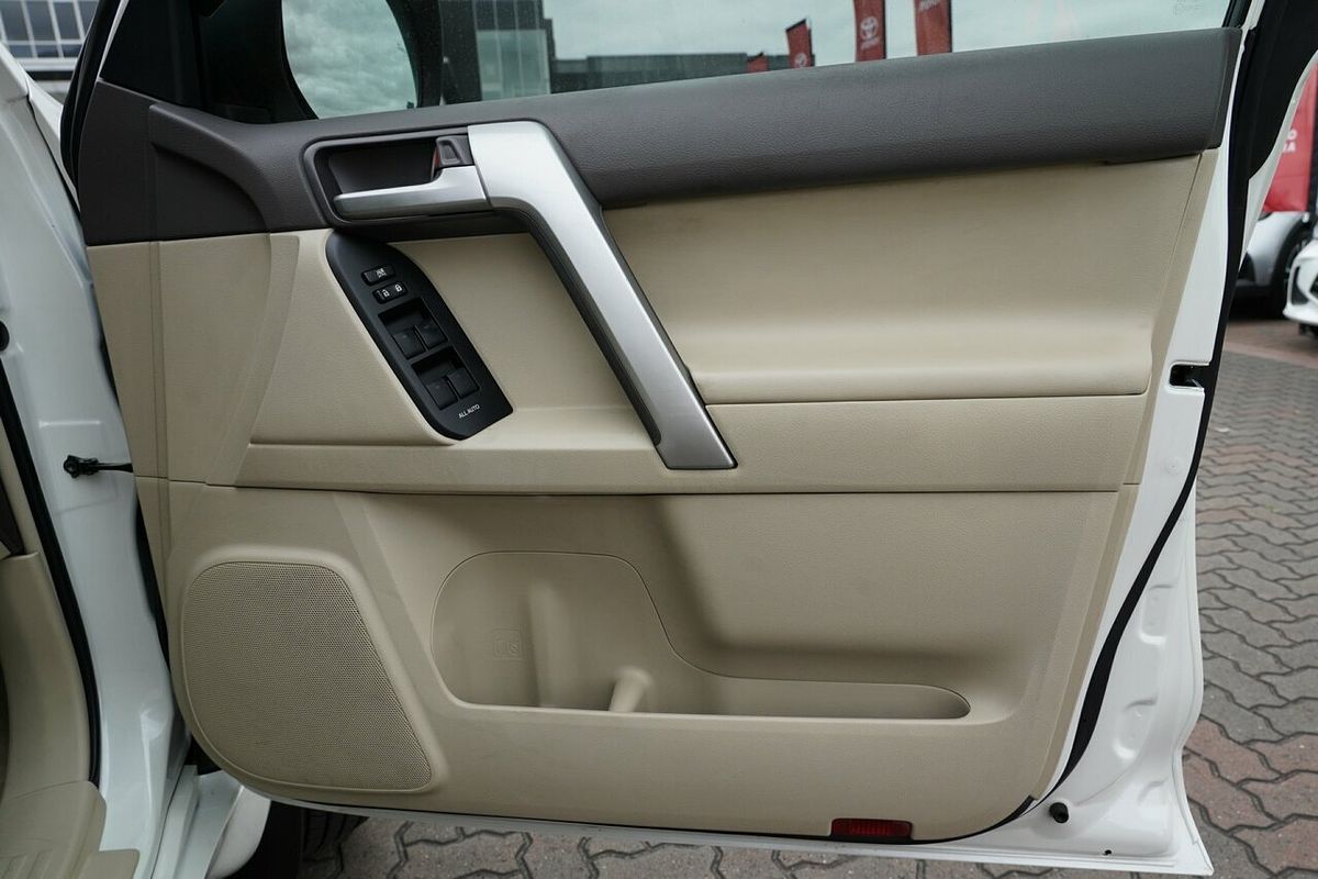 2017 Toyota Landcruiser Prado VX GDJ150R