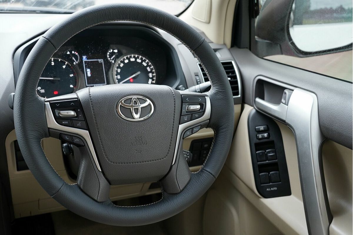 2017 Toyota Landcruiser Prado VX GDJ150R