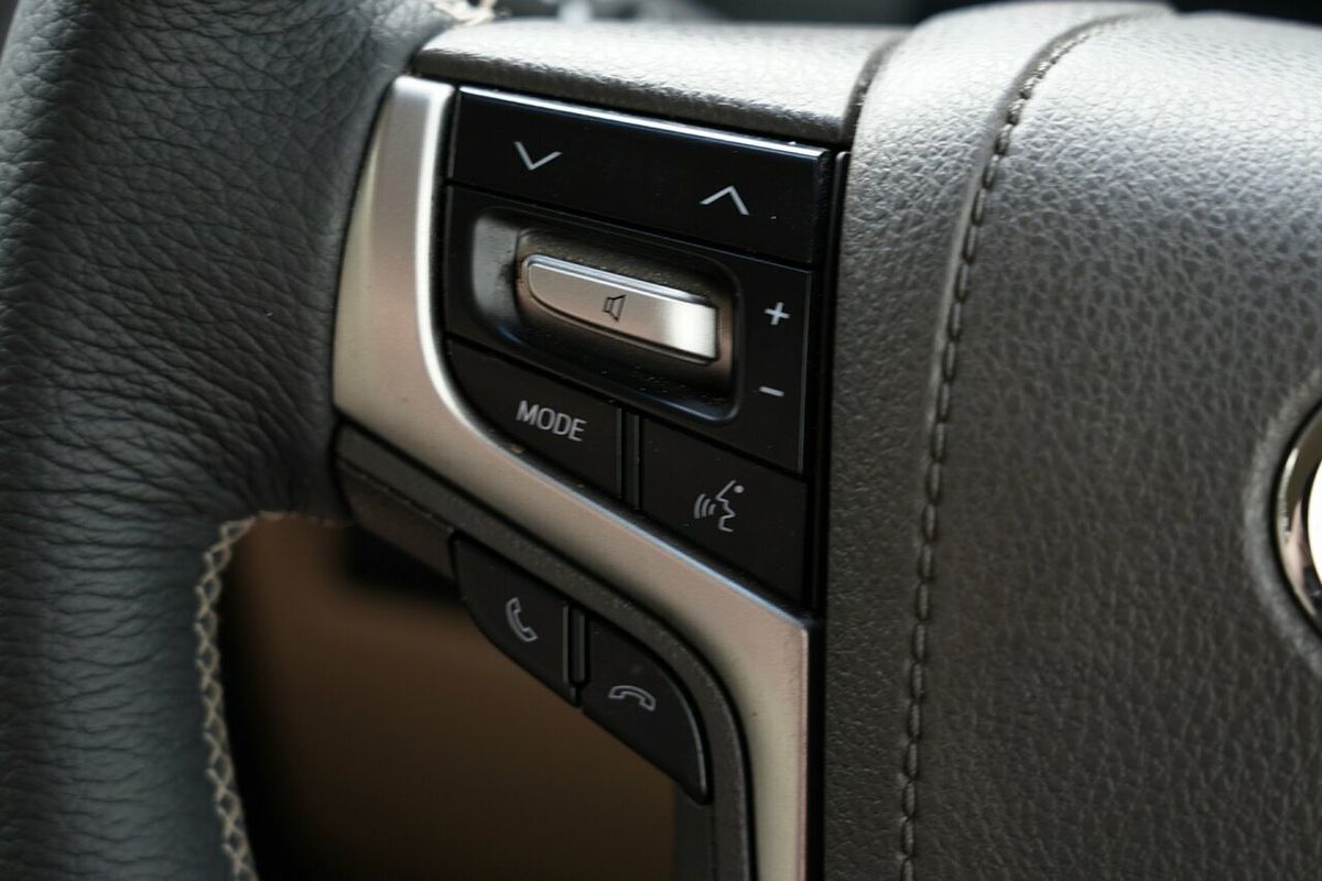 2017 Toyota Landcruiser Prado VX GDJ150R