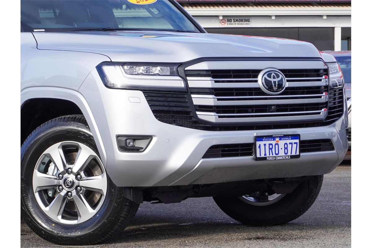 2025 Toyota Landcruiser VX FJA300R