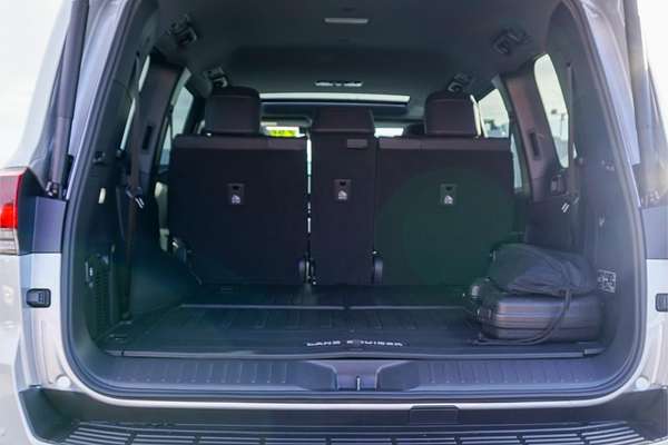 2025 Toyota Landcruiser VX FJA300R