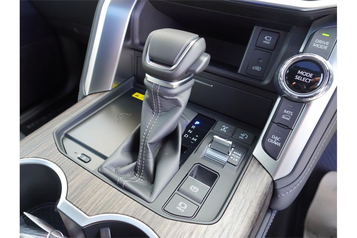 2025 Toyota Landcruiser VX FJA300R