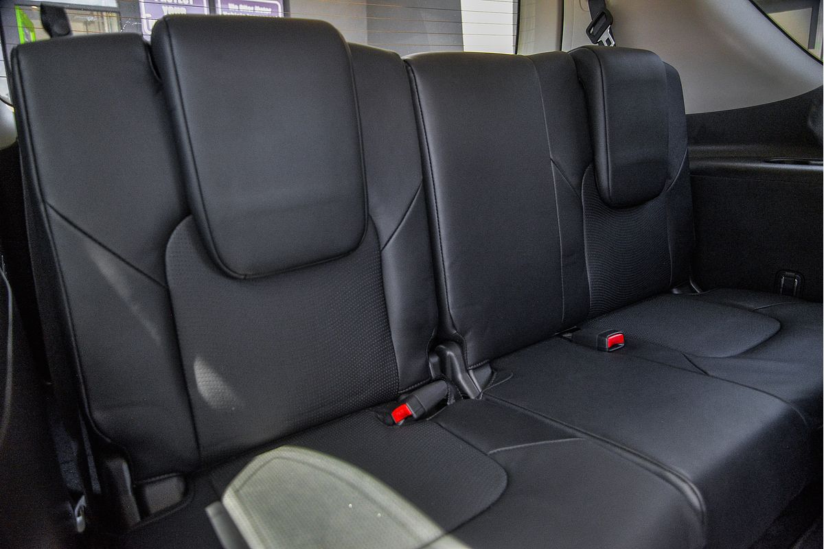 2024 Nissan Patrol Ti-L Y62