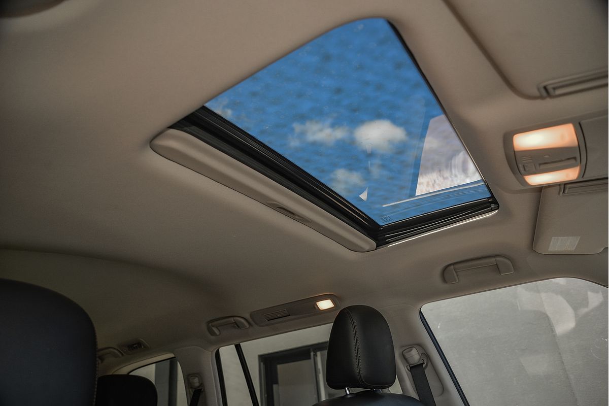 2024 Nissan Patrol Ti-L Y62