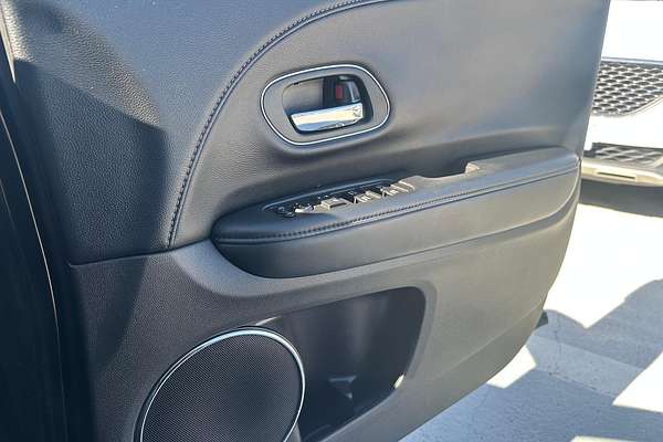 2016 Honda HR-V VTi-L