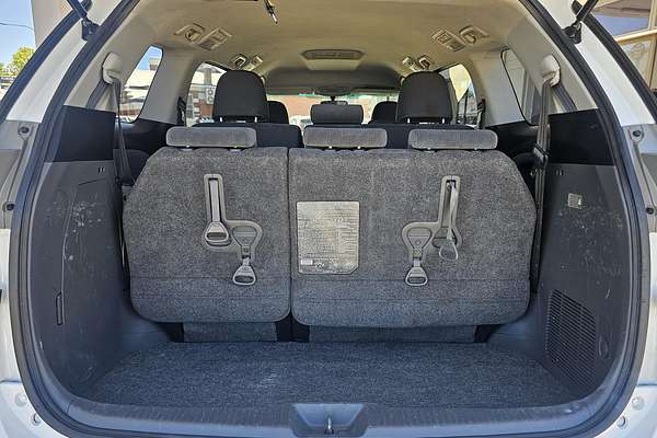 2010 Toyota Tarago GLi ACR50R