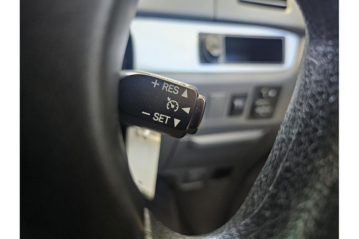 2010 Toyota Tarago GLi ACR50R