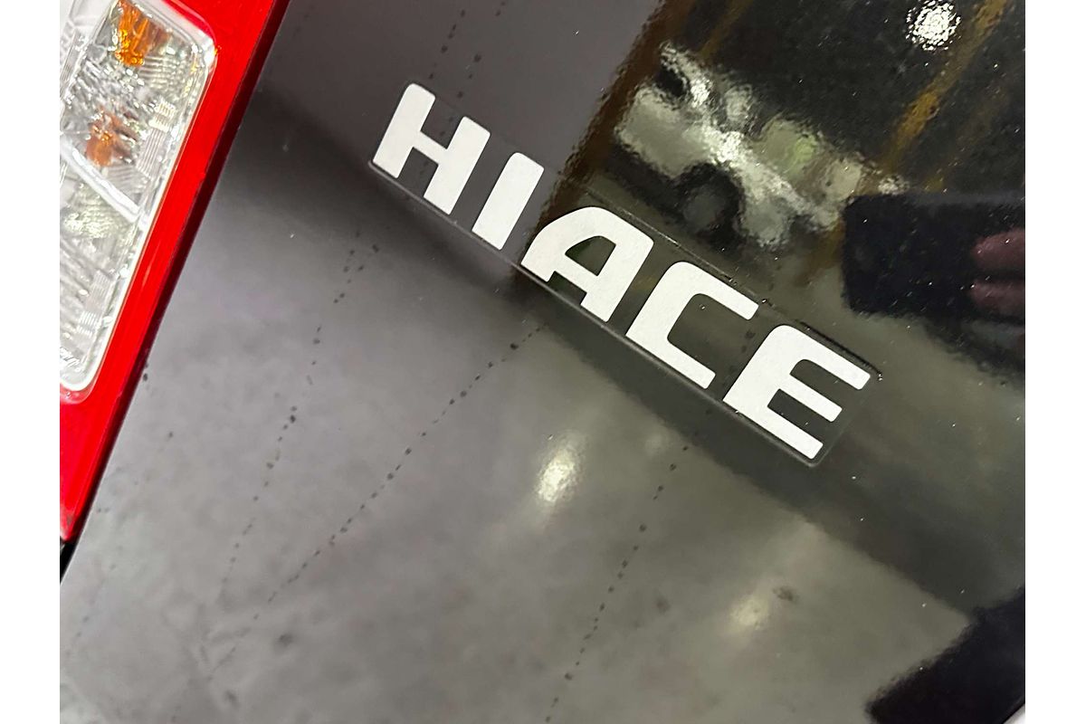 2021 Toyota Hiace GDH201V