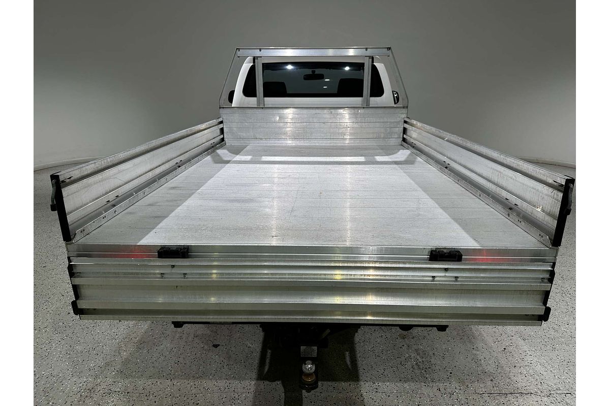 2014 Toyota Hilux Workmate TGN16R Rear Wheel Drive