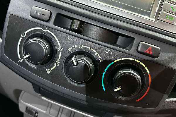 2014 Toyota Hilux Workmate TGN16R Rear Wheel Drive