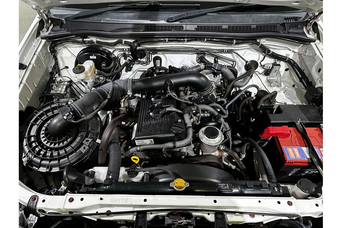 2014 Toyota Hilux Workmate TGN16R Rear Wheel Drive