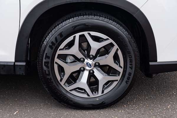 2023 Subaru Forester 2.5i S5