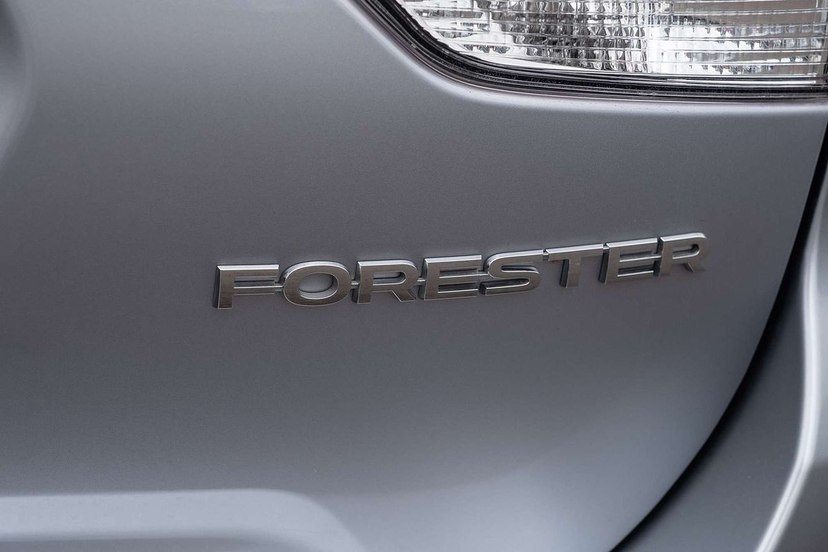 2023 Subaru Forester 2.5i S5