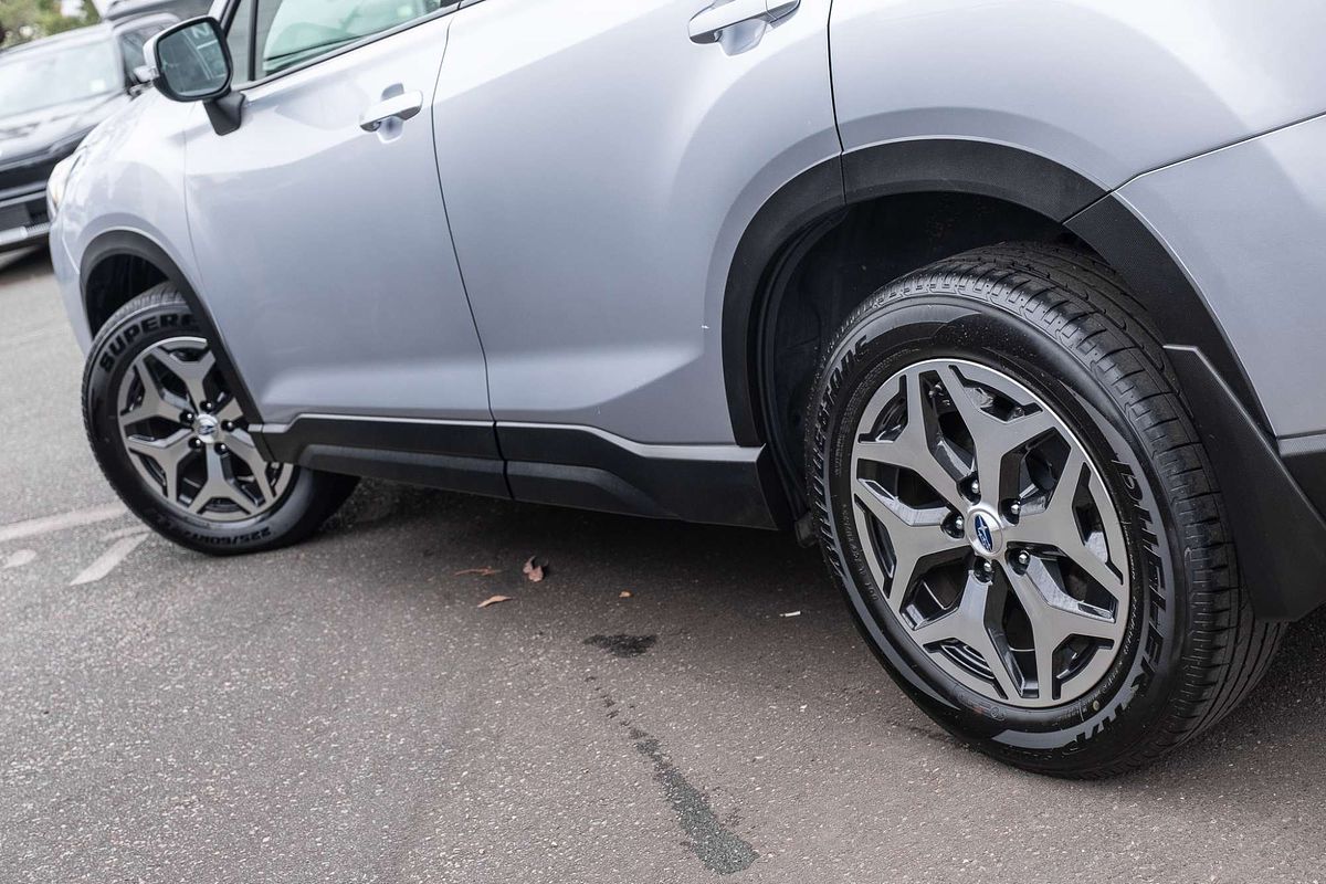 2023 Subaru Forester 2.5i S5