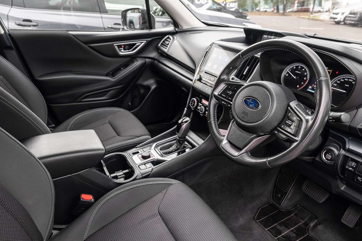 2023 Subaru Forester 2.5i S5