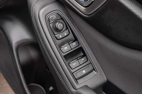 2023 Subaru Forester 2.5i S5