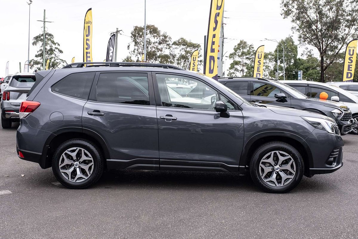 2023 Subaru Forester 2.5i S5
