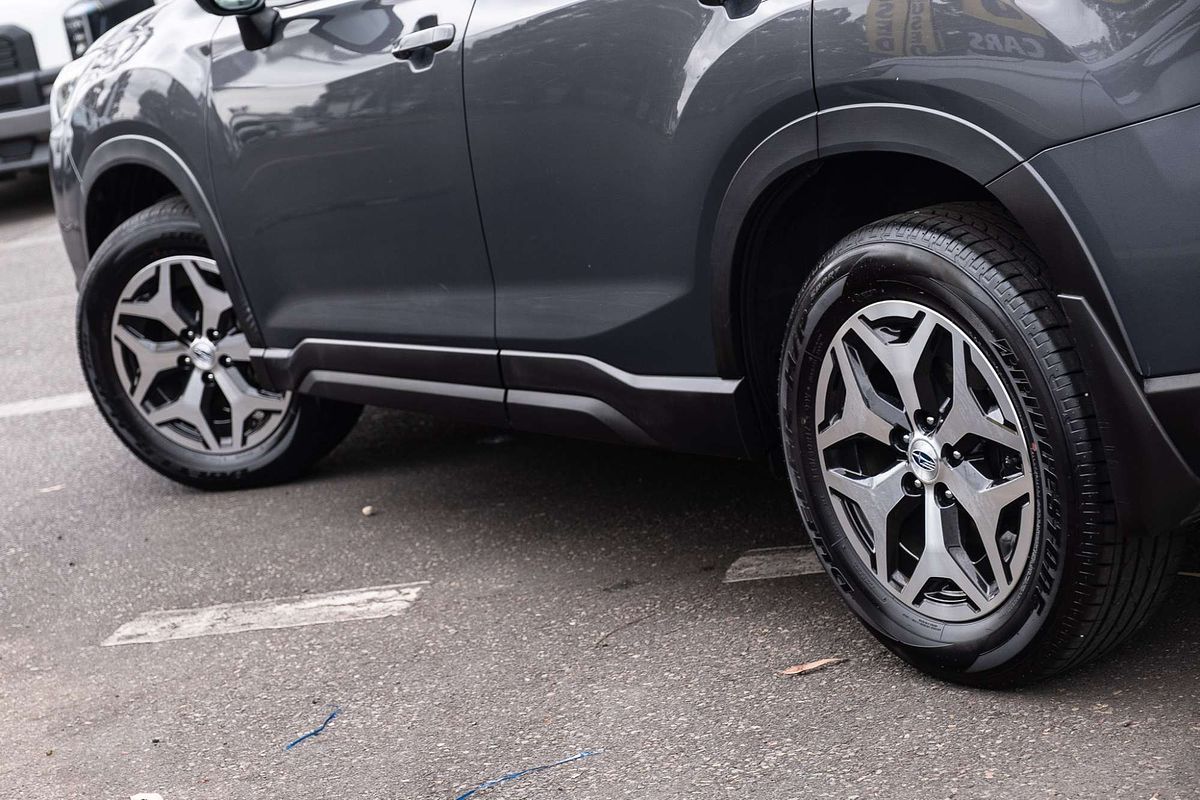 2023 Subaru Forester 2.5i S5