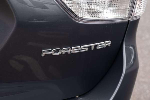 2023 Subaru Forester 2.5i S5