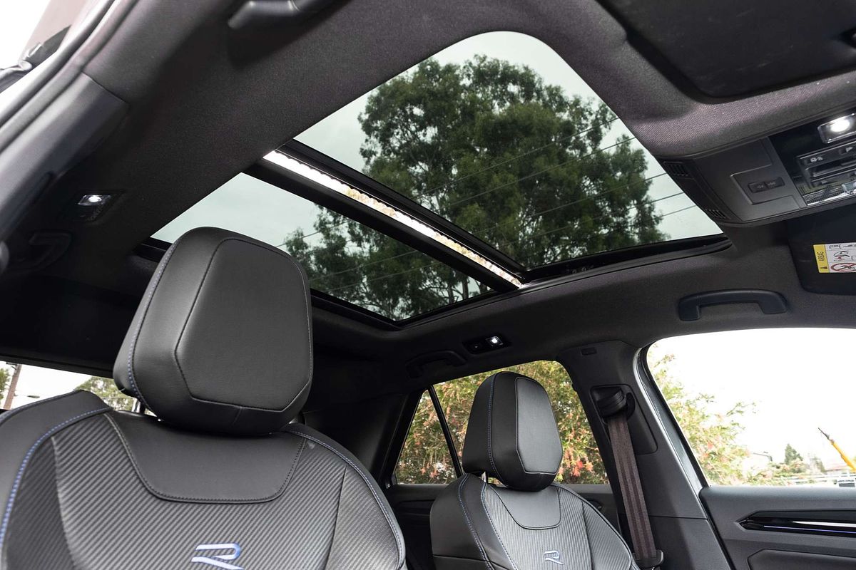 2023 Volkswagen T-Roc R D11