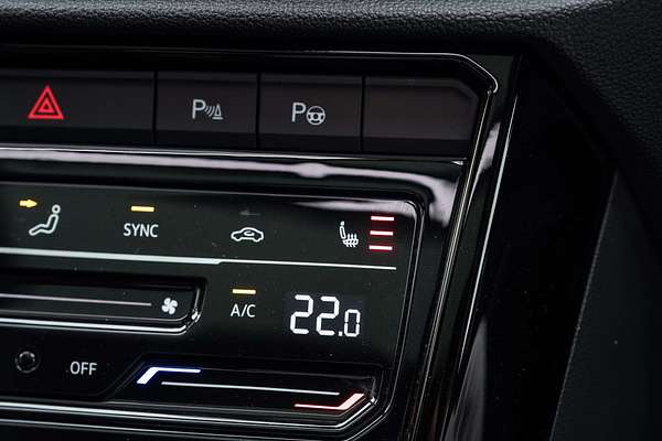 2023 Volkswagen T-Roc R D11