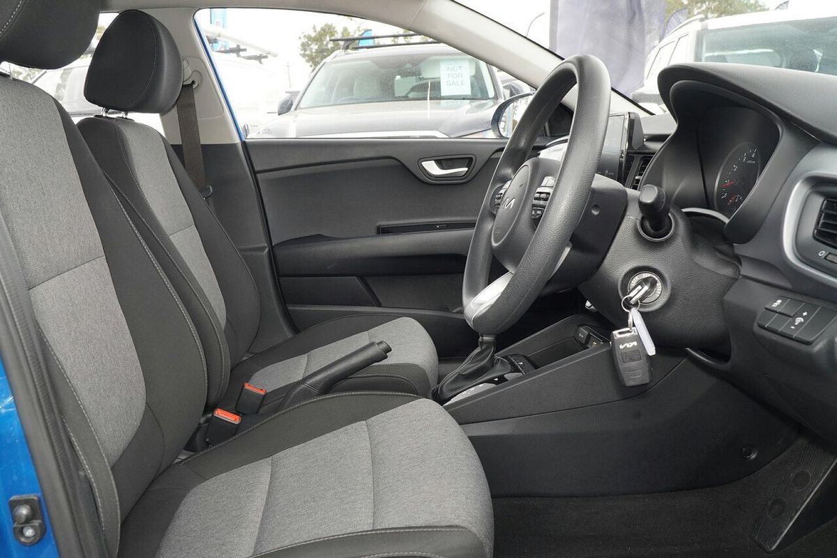 2023 Kia Stonic S YB