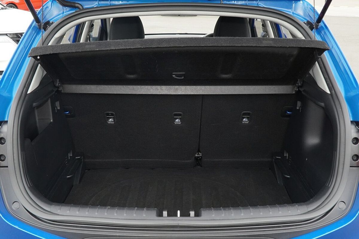 2023 Kia Stonic S YB