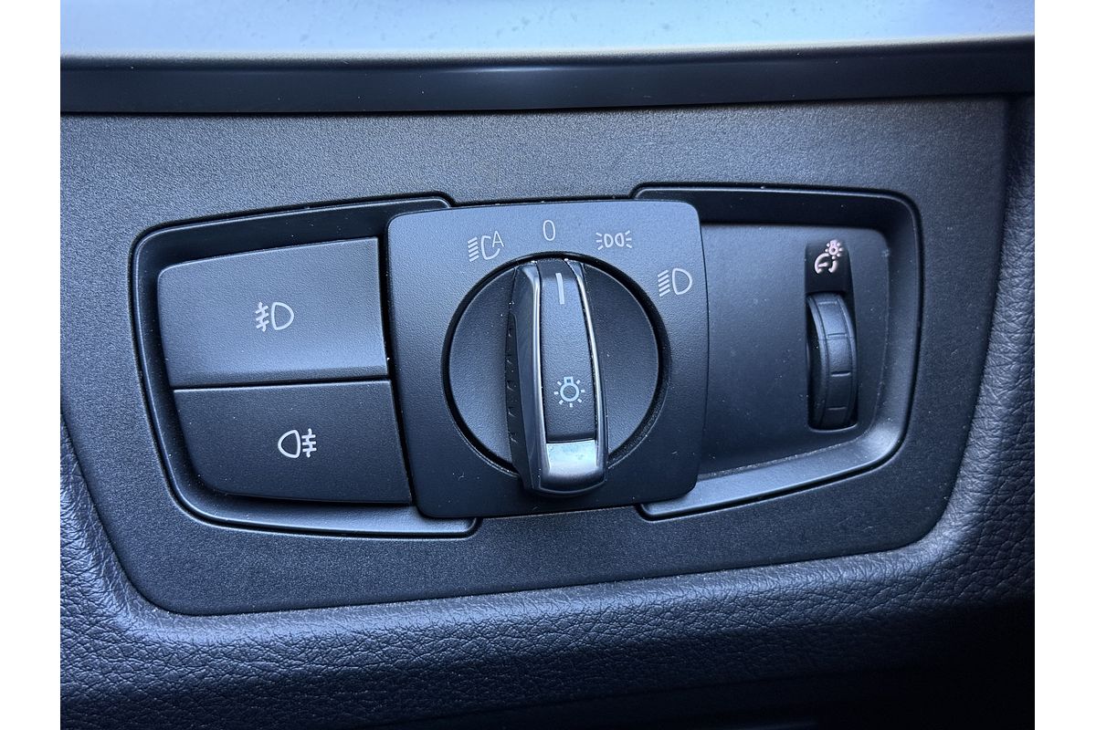 2016 BMW 3 Series 330i M Sport F30 LCI