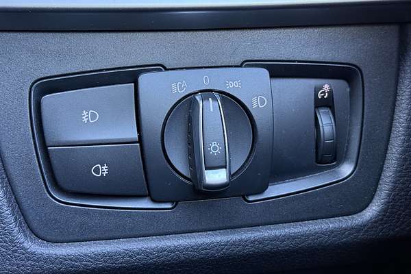 2016 BMW 3 Series 330i M Sport F30 LCI