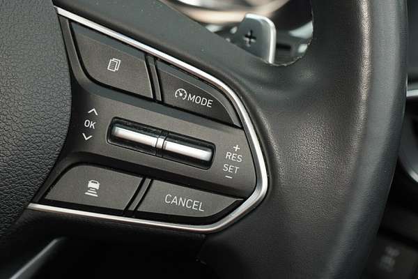 2019 Hyundai Santa Fe Highlander TM.2