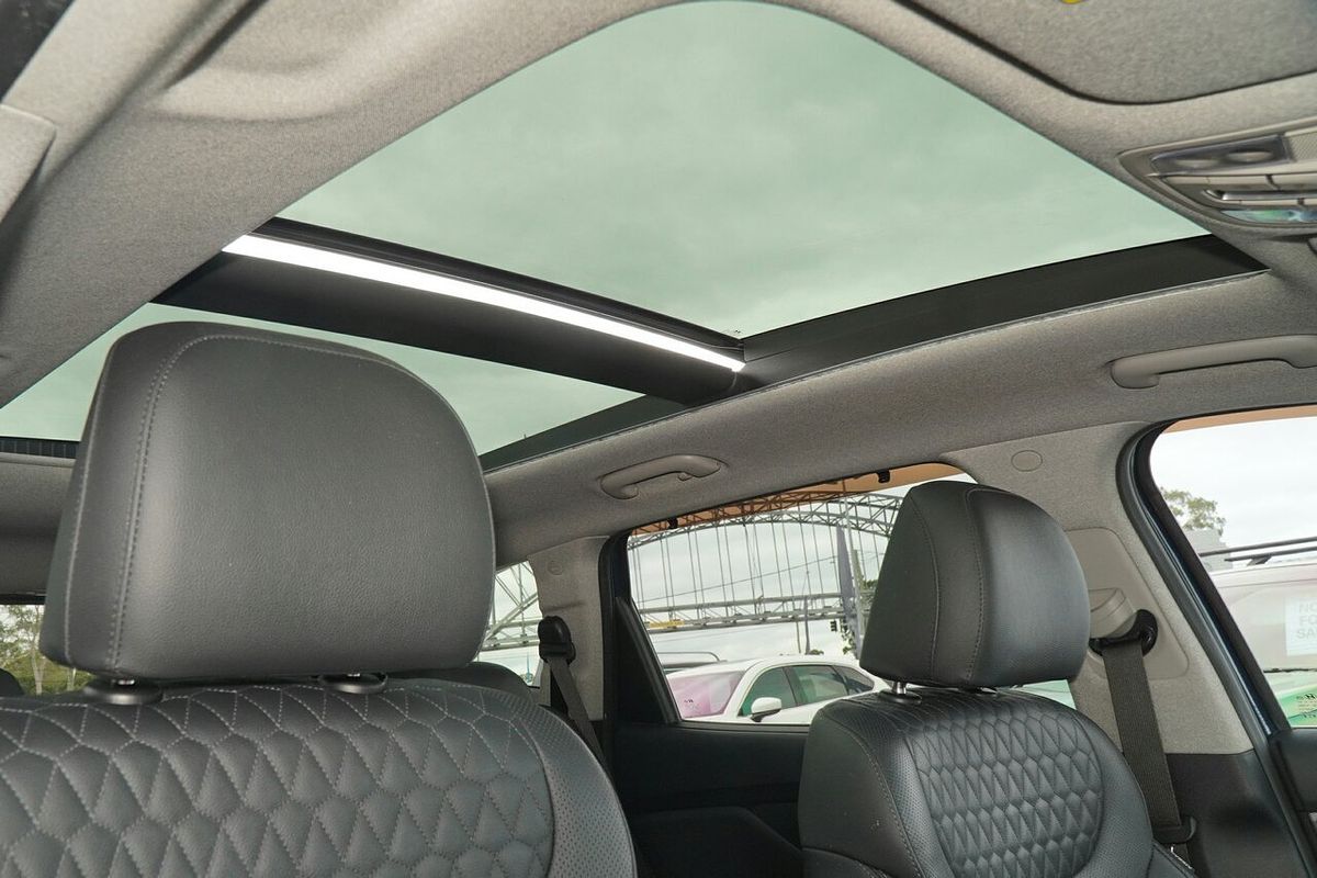 2019 Hyundai Santa Fe Highlander TM.2