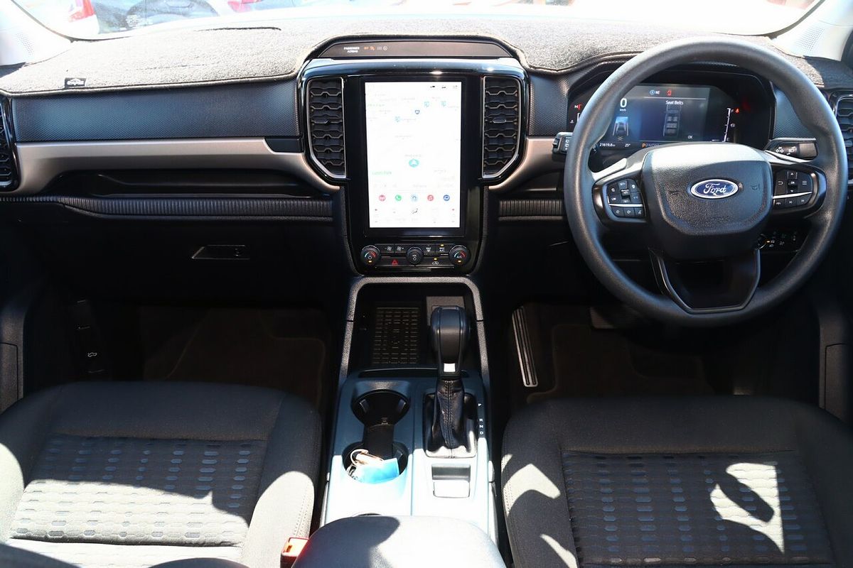 2022 Ford Everest Ambiente 2.0L