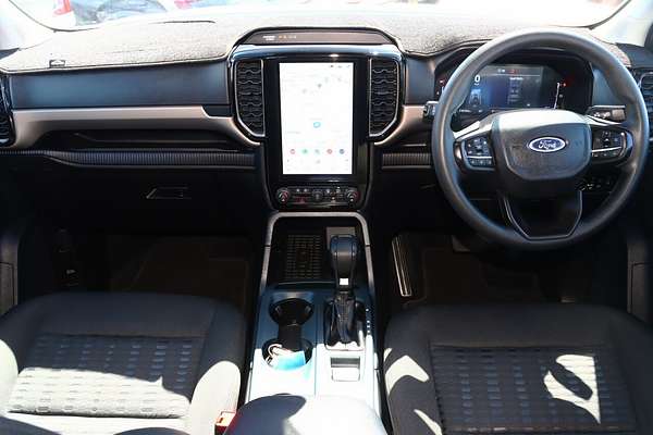 2022 Ford Everest Ambiente 2.0L