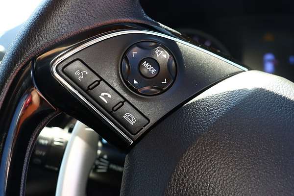 2021 Mitsubishi Eclipse Cross LS YB