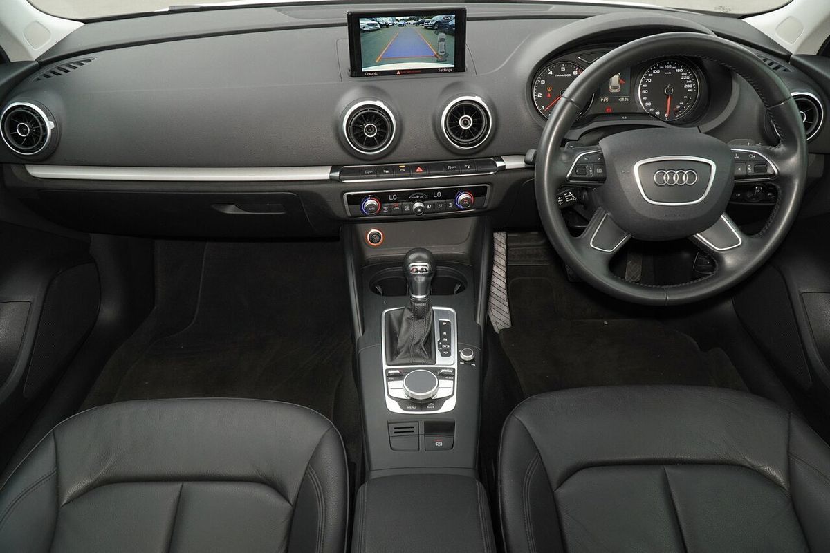 2015 Audi A3 Attraction 8V