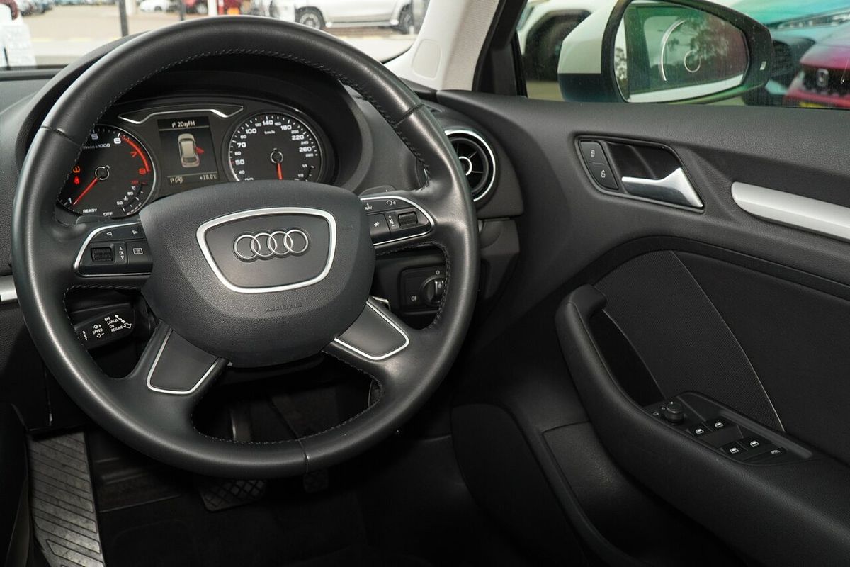 2015 Audi A3 Attraction 8V
