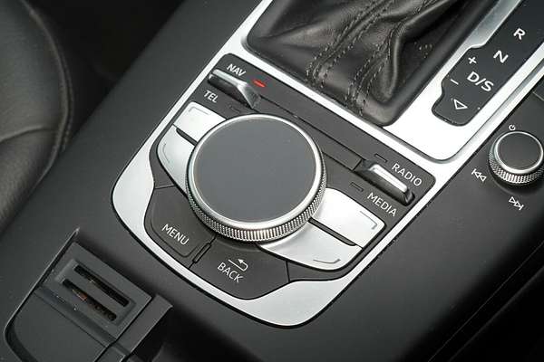 2015 Audi A3 Attraction 8V