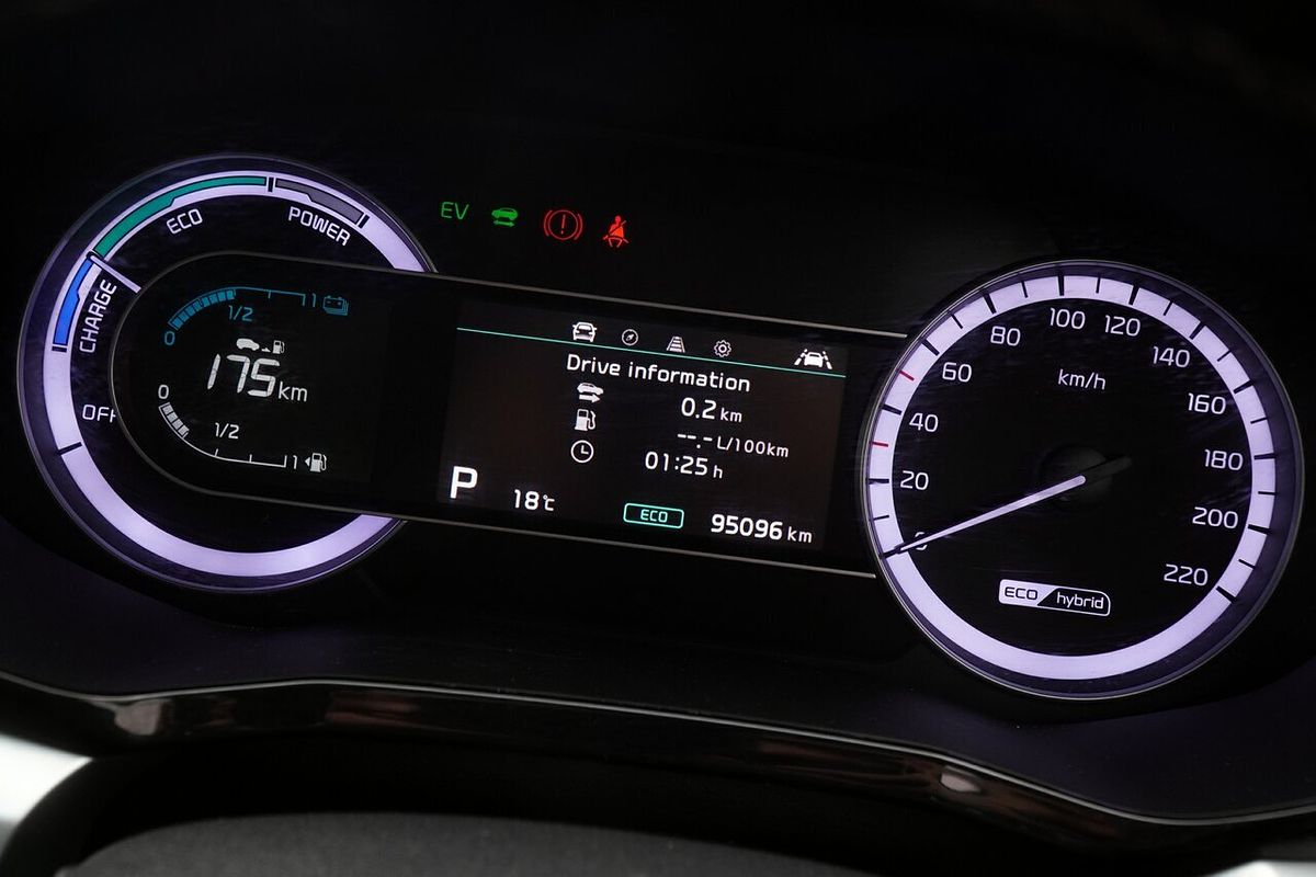 2021 Kia Niro Hybrid Sport DE