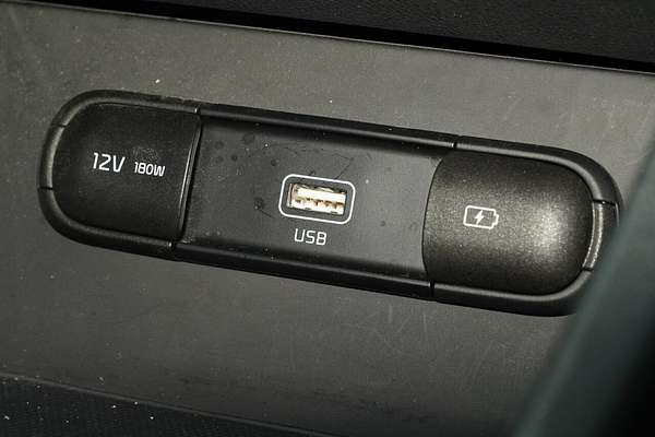 2021 Kia Niro Hybrid Sport DE