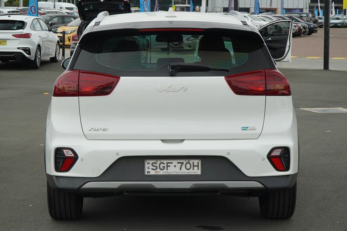 2021 Kia Niro Hybrid Sport DE