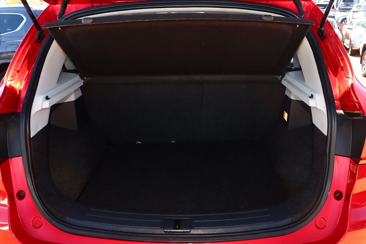 2018 MG ZS Excite AZS1