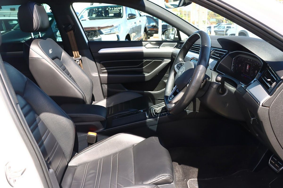 2021 Volkswagen Passat 206TSI R-Line B8