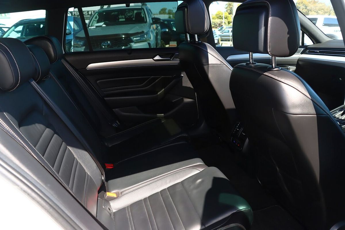 2021 Volkswagen Passat 206TSI R-Line B8