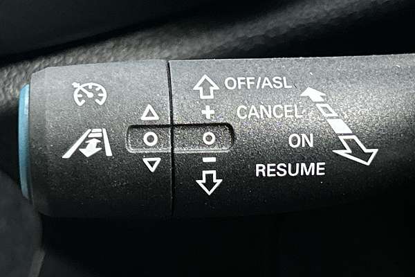 2023 MG HS Vibe SAS23