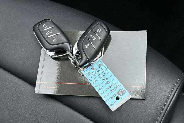 2023 MG HS Vibe SAS23