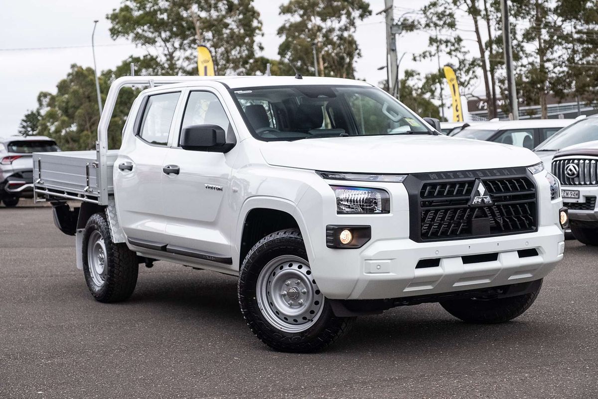 2025 Mitsubishi Triton GLX MV 4X4