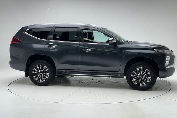 2021 Mitsubishi Pajero Sport GLS QF