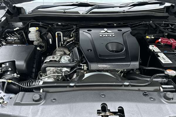 2021 Mitsubishi Pajero Sport GLS QF