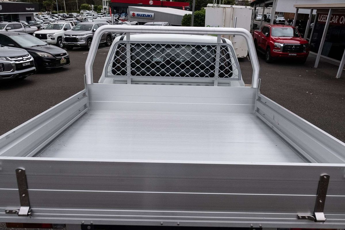 2025 Mitsubishi Triton GLX MV 4X4